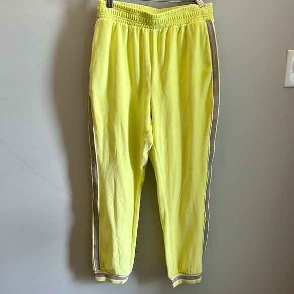 Babaton The Group Rocket Joggers Track Pants Pockets Size Medium High Waist - Picture 1 of 8